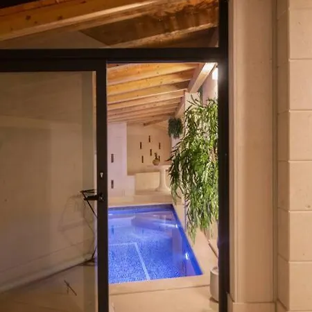 Paradise House Daire