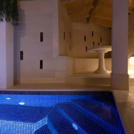 Paradise House *