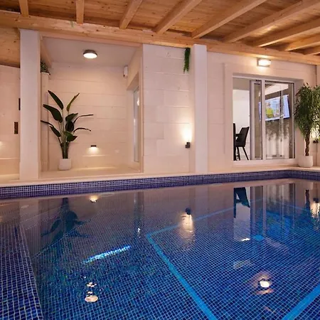 Paradise House スプリト