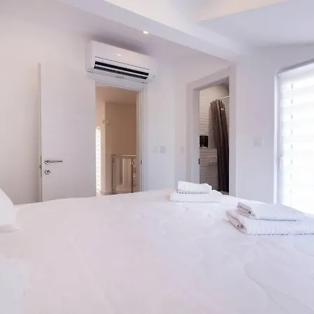 Apartment Paradise House Split
