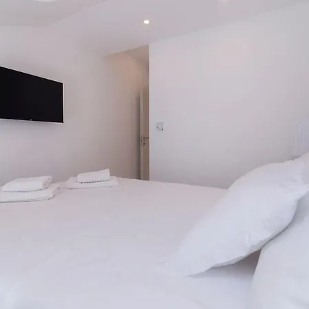 Apartment Paradise House Split