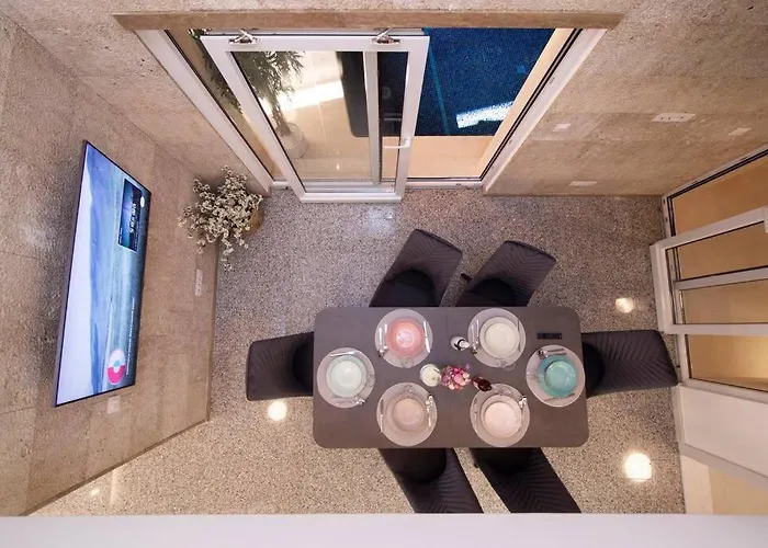 Paradise House Apartment
